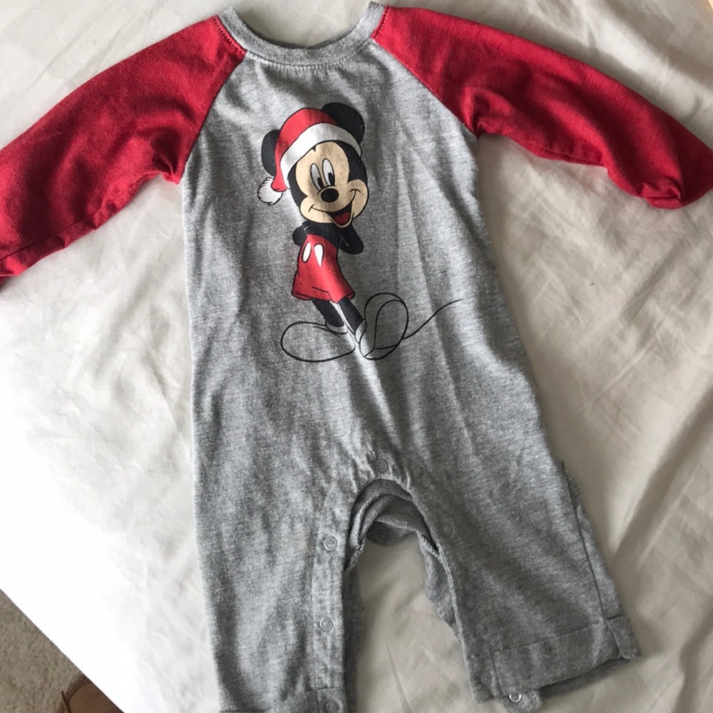 One piece Mickey outfit